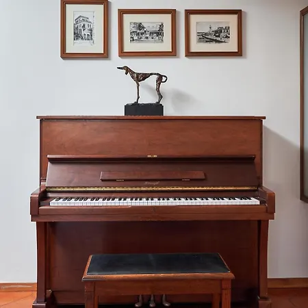 Elegant Family With Free Private Parking Appartement